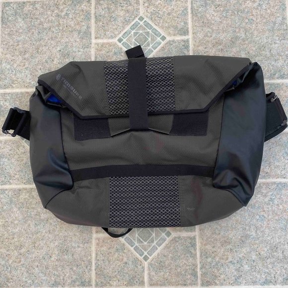 REDUCED! Timbuk2 Messenger Bag (rarely used) - Picture 1 of 8